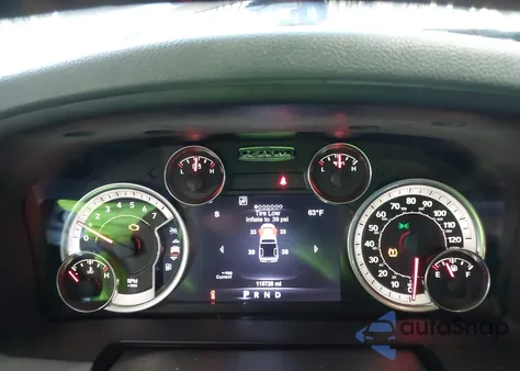 2017 Ram 1500 из США, поврежденный, VIN 1C6RR7LT2HS549153